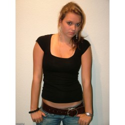 Danielle 03