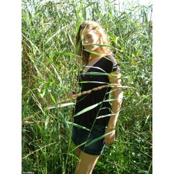 Angela 02