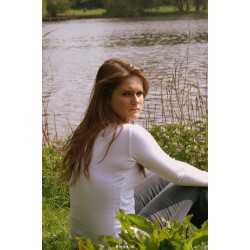 Angela 01